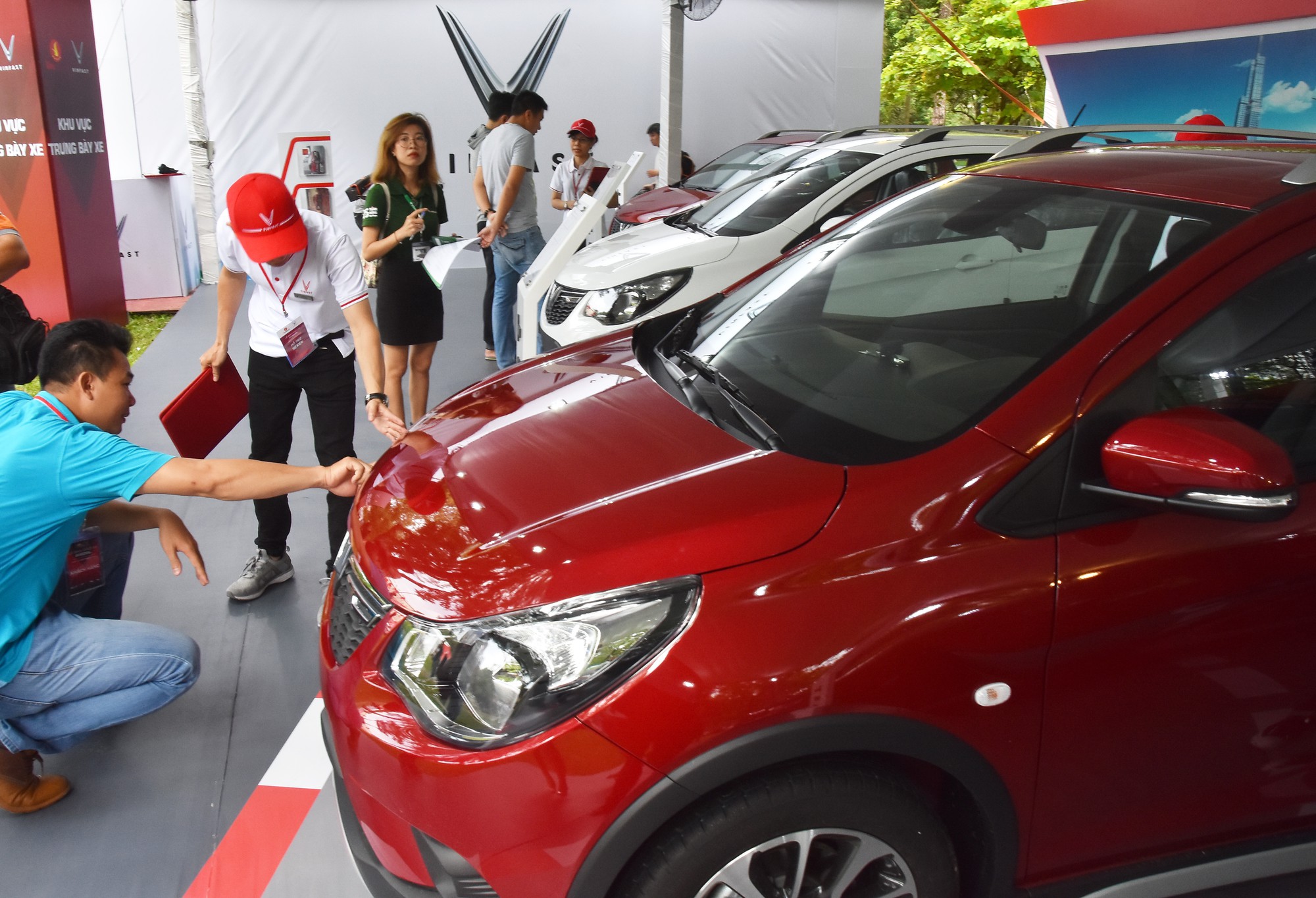 Cuộc đua giảm giá ôtô ngày càng quyết liệt