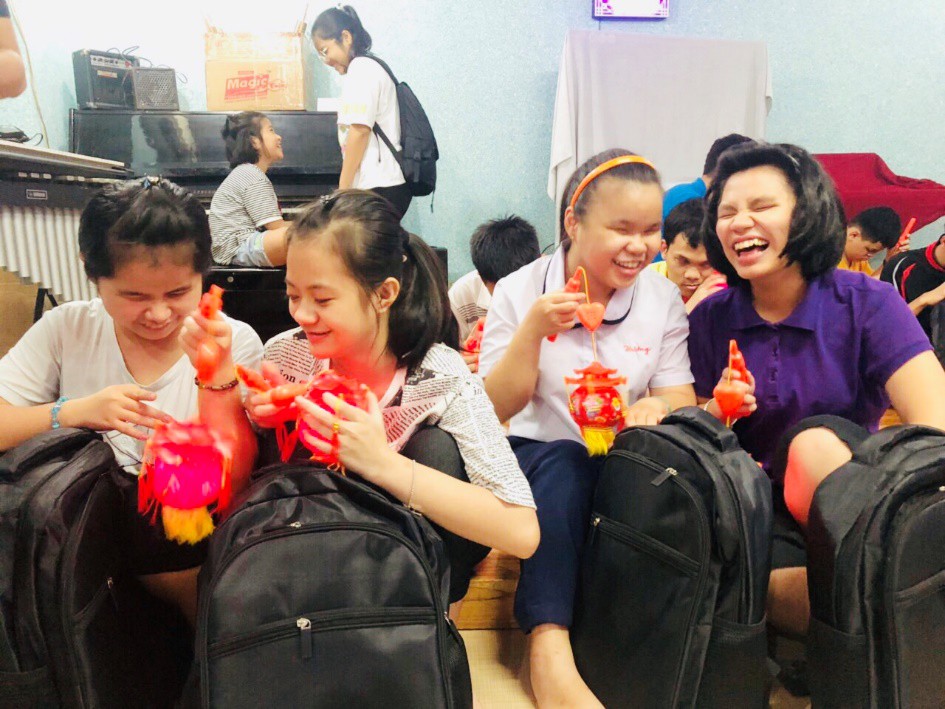 Tập đoàn Novaland góp phần tô đẹp ký ức tuổi thơ về một Trung thu ấm áp