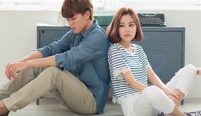 Giật m&igrave;nh ng&oacute; lại đời sống gối chăn v&igrave; c&acirc;u chuyện &aacute;o mưa - Ảnh 3.