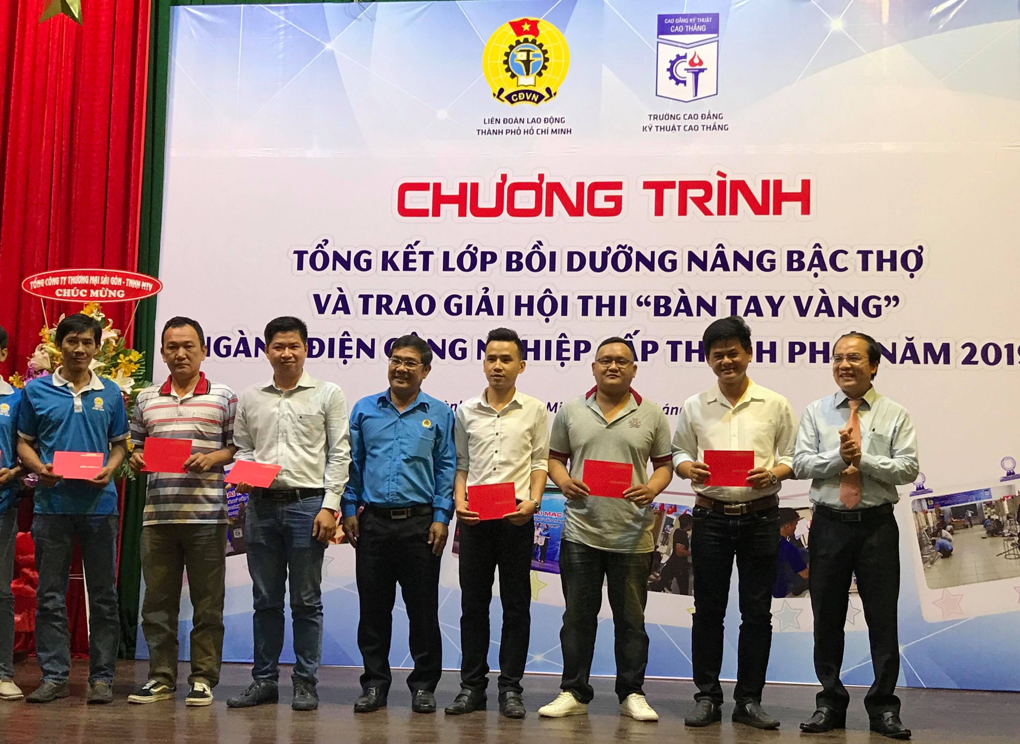 Th&iacute; sinh Ph&uacute;c Thướng, đoạt giải B&agrave;n tay v&agrave;ng ng&agrave;nh Điện c&ocirc;ng nghiệp cấp TP năm 2019 - Ảnh 3.