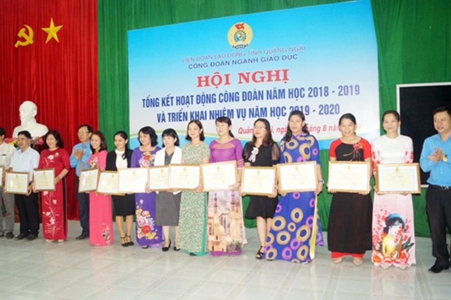 Quảng Ngãi: Chăm lo đời sống vật chất, tinh thần cho giáo viên