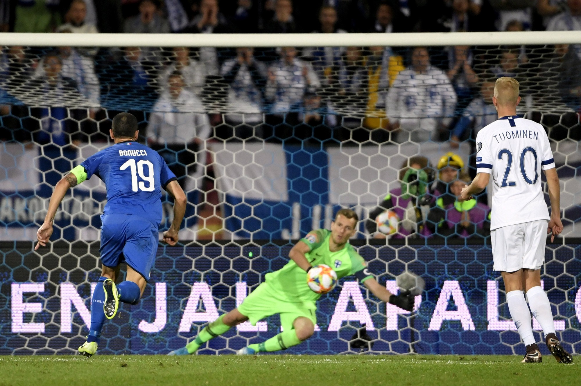 Thắng chung kết bảng, tuyển Ý chạm tay vào tấm vé dự EURO 2020 - Ảnh 3.