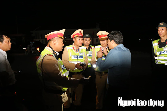 Xem xét kỷ luật phó trưởng phòng giáo dục sử dụng bia rượu lái xe, bị phạt 35 triệu