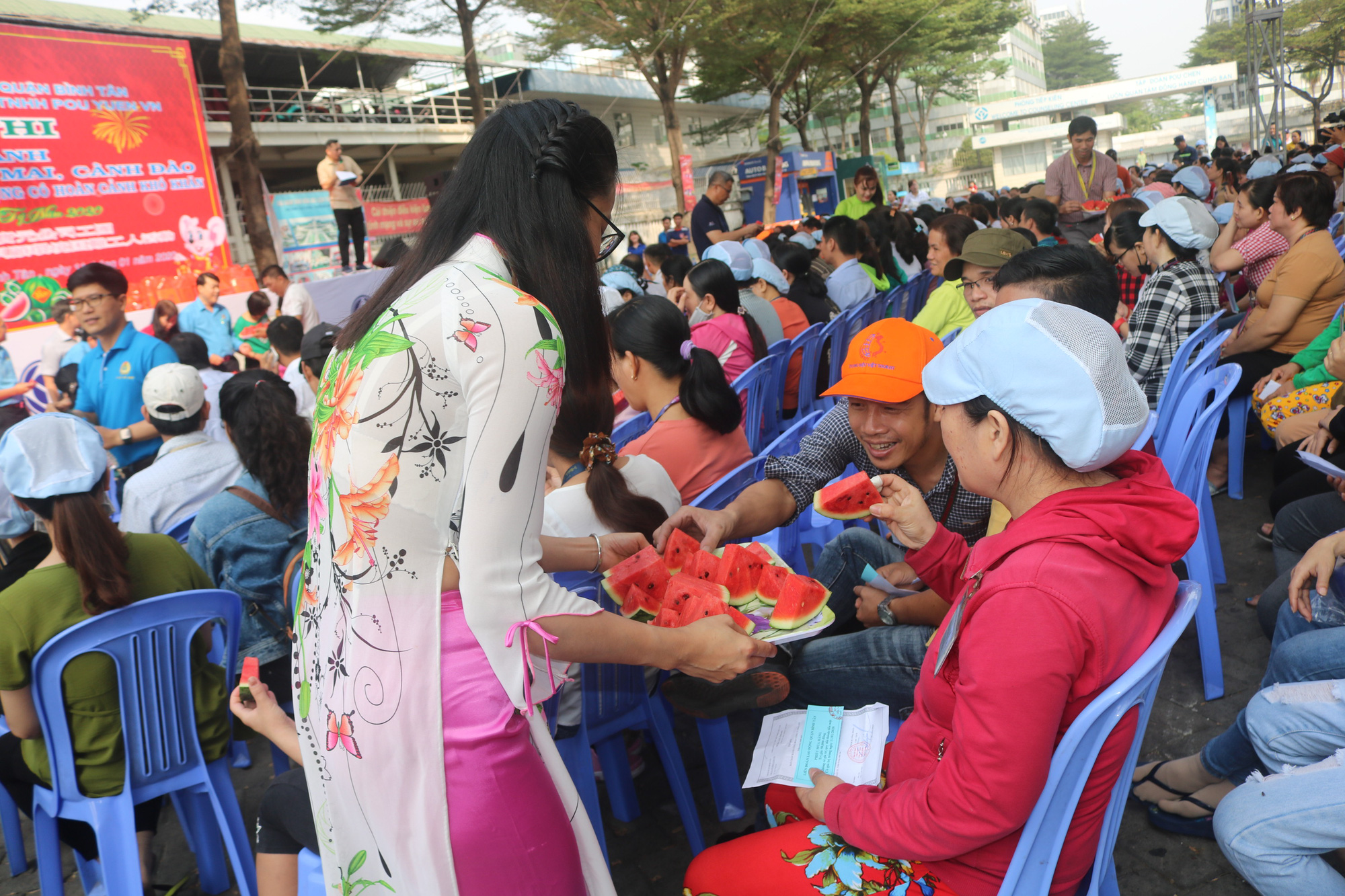 Công nhân Công ty TNHH Pou Yuen vui xuân - Ảnh 7.