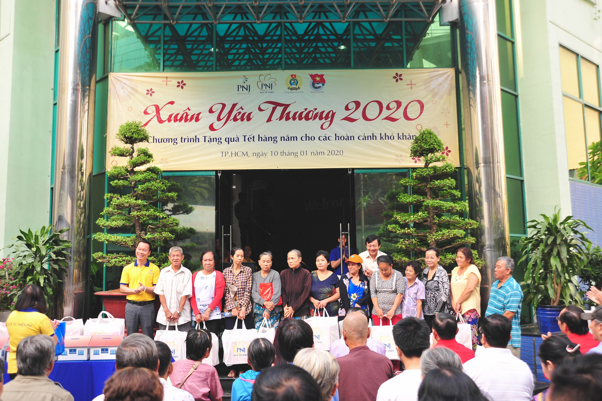 Xu&acirc;n y&ecirc;u thương- H&agrave;nh tr&igrave;nh lan tỏa sẻ chia - Ảnh 2.