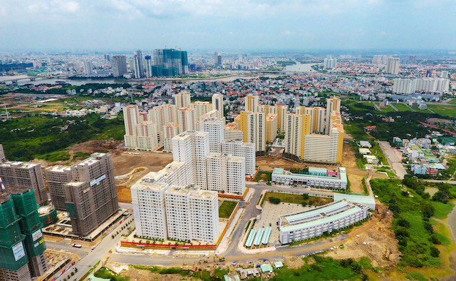Thị trường bất động sản ng&agrave;y c&agrave;ng ảm đạm - Ảnh 1.