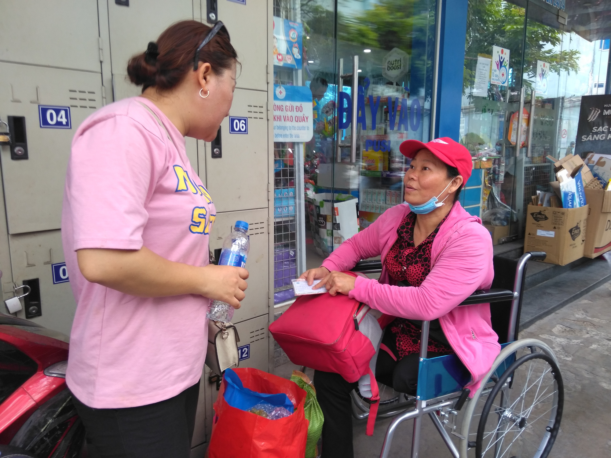 Ấm áp tại phiên chợ 0 đồng cho người bệnh - Ảnh 6.
