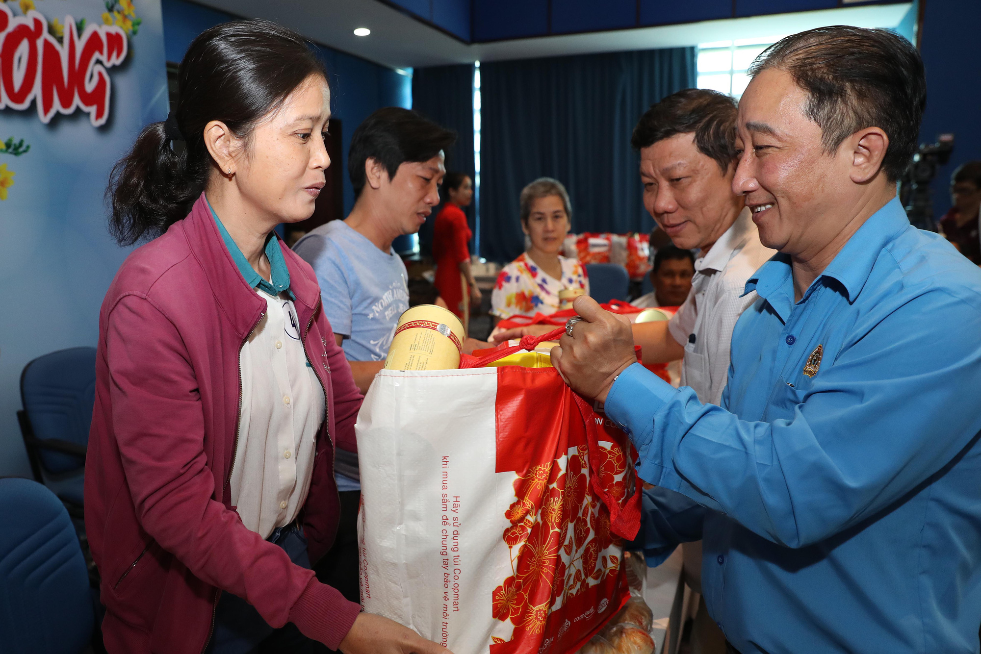 Xuân ấm áp đến với công nhân bị tai nạn lao động, bệnh hiểm nghèo - Ảnh 3.