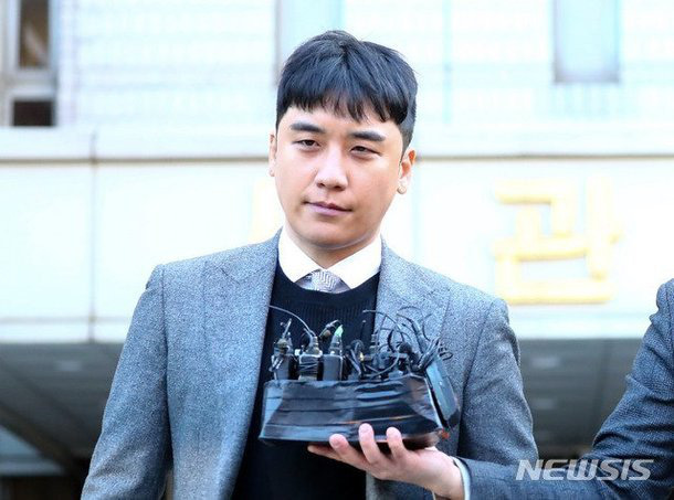 Bác bỏ lệnh tạm giam Seungri, toà án ở Hàn Quốc bị chỉ trích