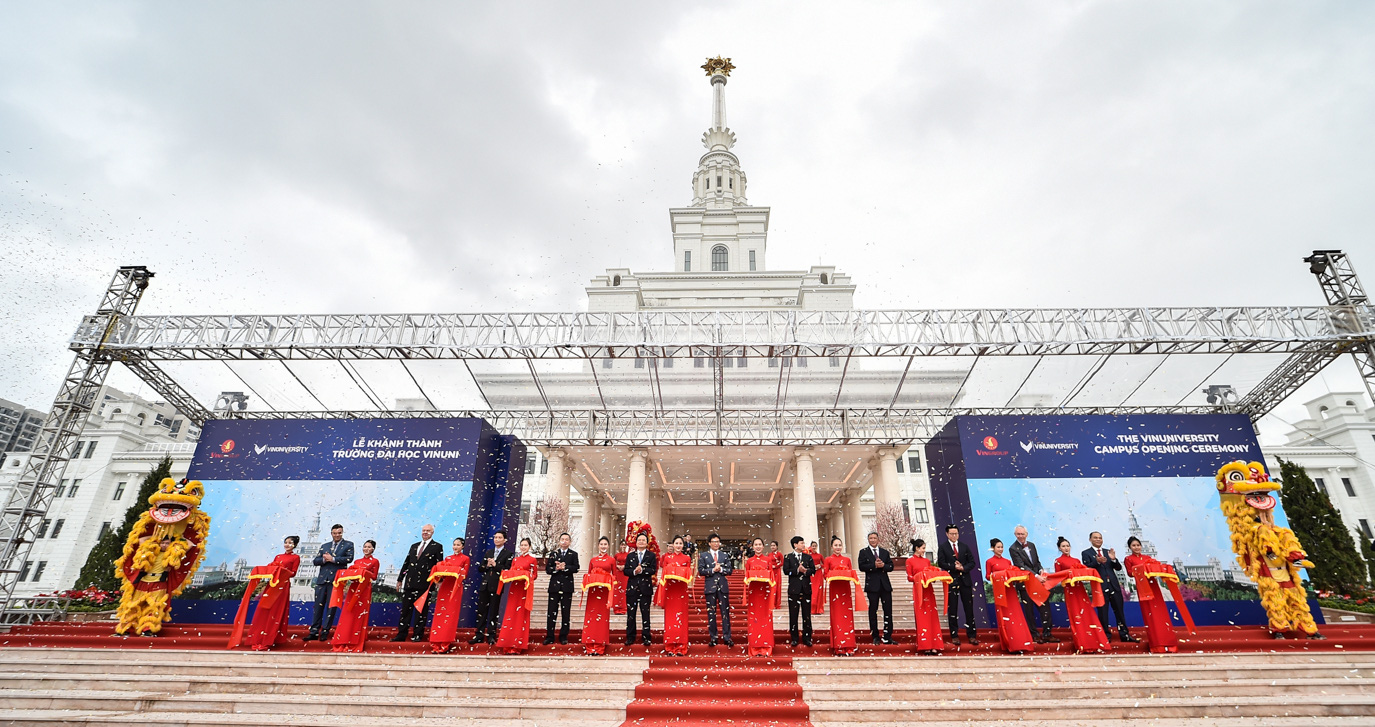 Kh&aacute;nh th&agrave;nh trường đại học ng&agrave;n tỉ c&oacute; tham vọng trở th&agrave;nh trường h&agrave;ng đầu thế giới - Ảnh 12.