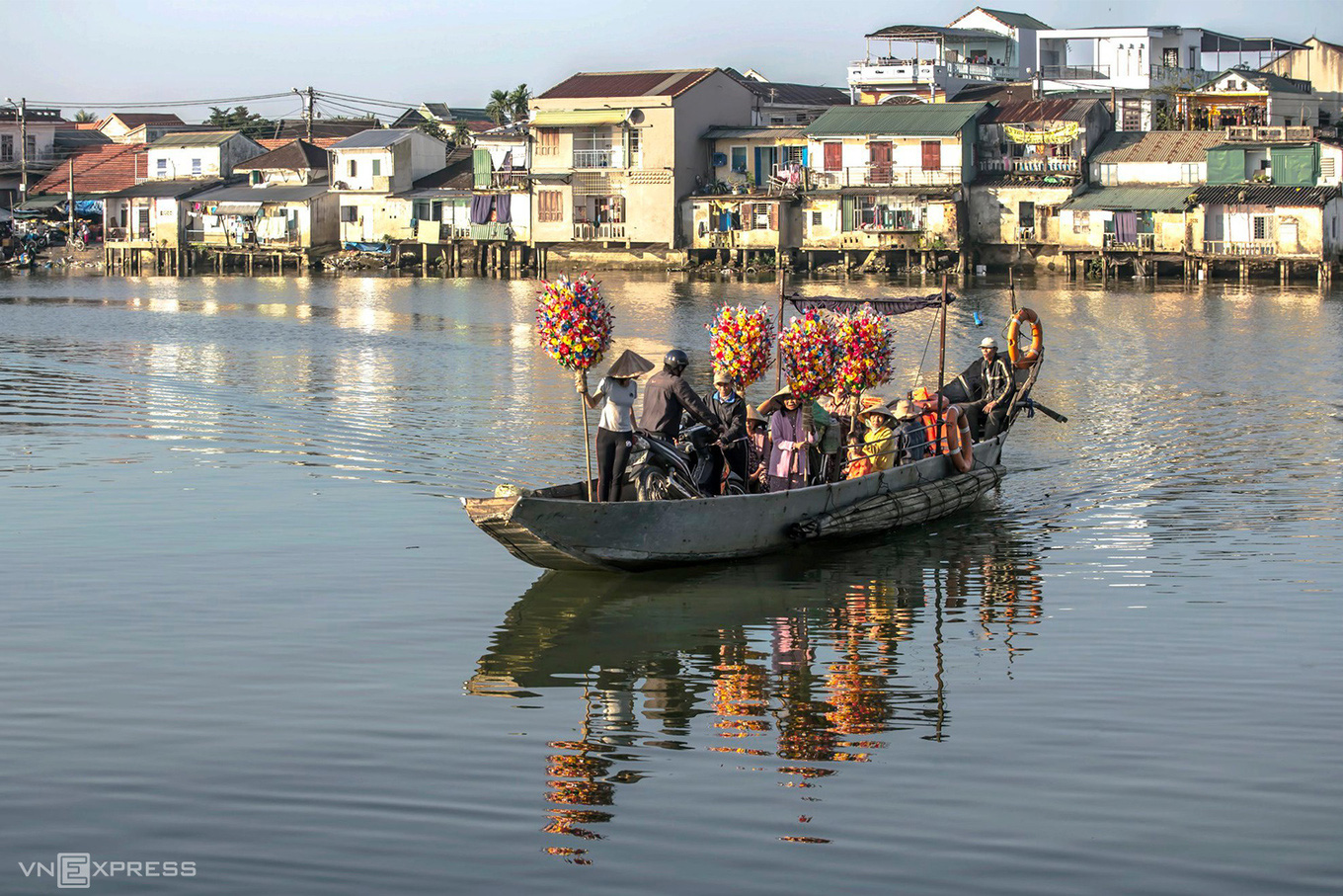 Tết ở l&agrave;ng hoa giấy Thanh Ti&ecirc;n - Ảnh 6.