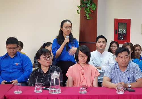 Thể hiện lòng yêu nước bằng hành động cụ thể