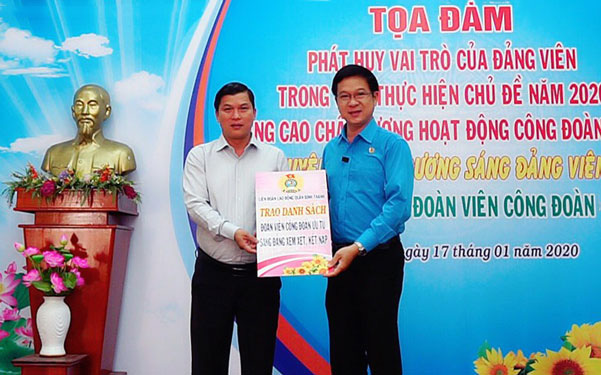 Gắn thi đua với học tập v&agrave; l&agrave;m theo gương B&aacute;c Hồ - Ảnh 1.