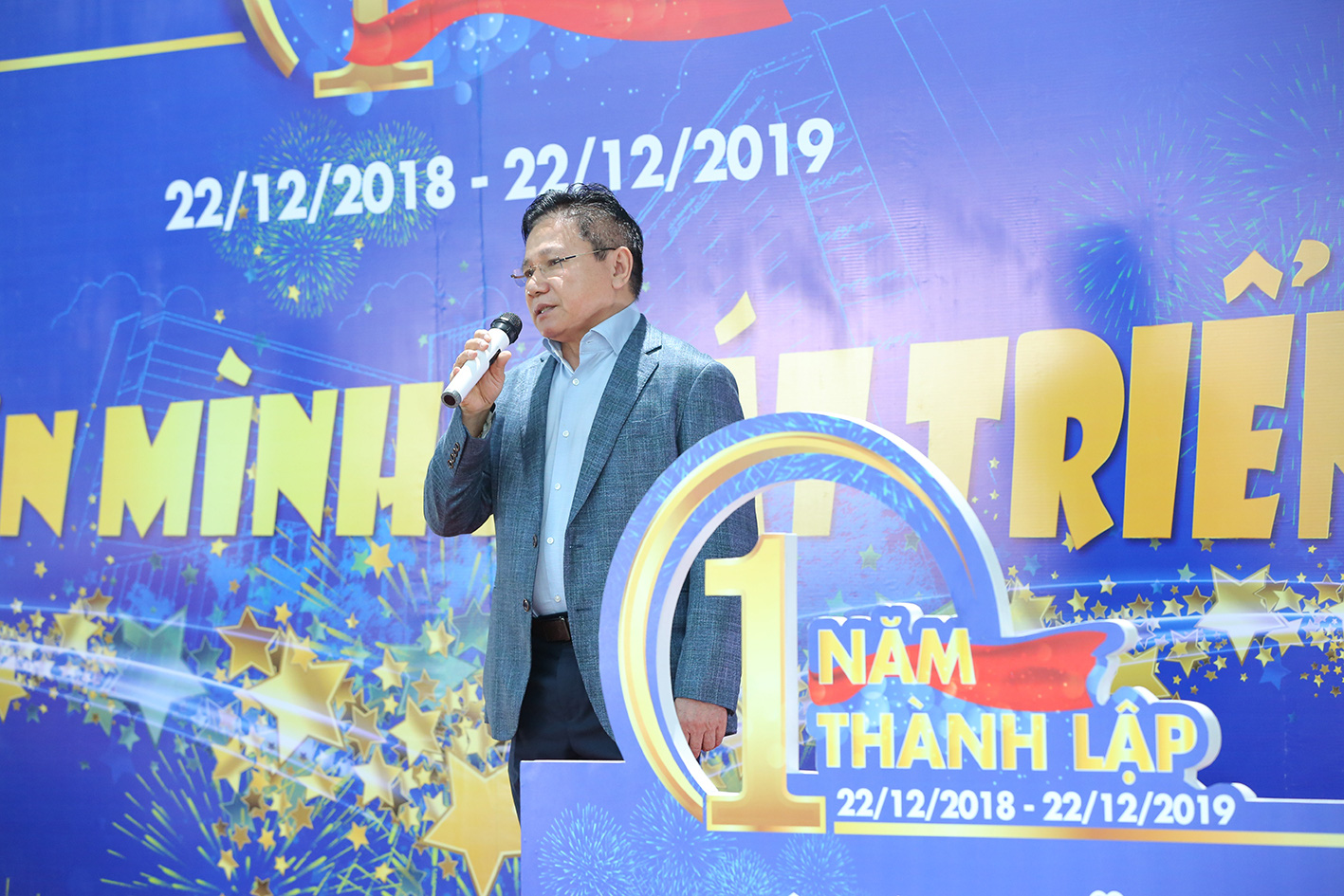 Bệnh viện Gia An 115 kỷ niệm 1 năm ng&agrave;y th&agrave;nh lập - Ảnh 1.
