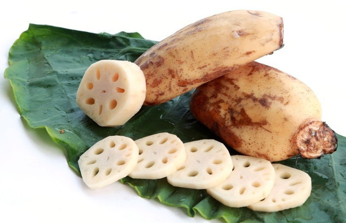 Mứt củ sen lạ miệng, ngon b&ugrave;i kh&oacute; cưỡng - Ảnh 2.
