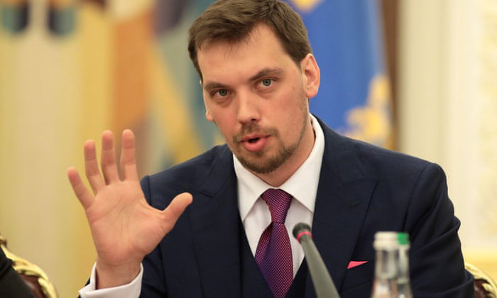 "Nói xấu tổng thống" bị ghi âm, thủ tướng Ukraine từ chức