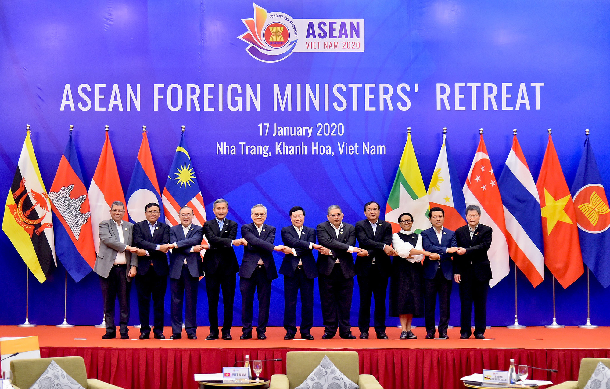 C&aacute;c Bộ trưởng ASEAN quan ngại c&aacute;c sự cố nghi&ecirc;m trọng ở Biển Đ&ocirc;ng - Ảnh 1.
