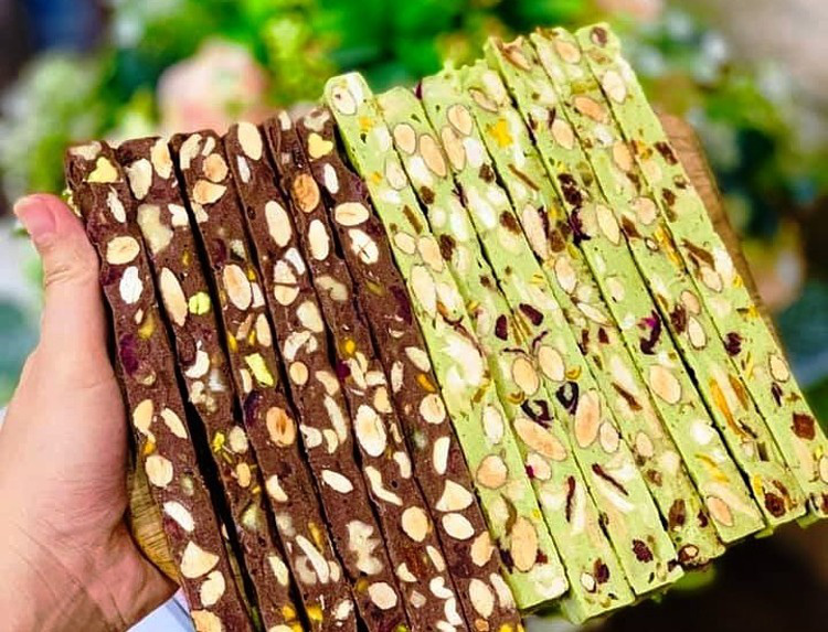 Bánh kẹo handmade nửa triệu đồng một kg