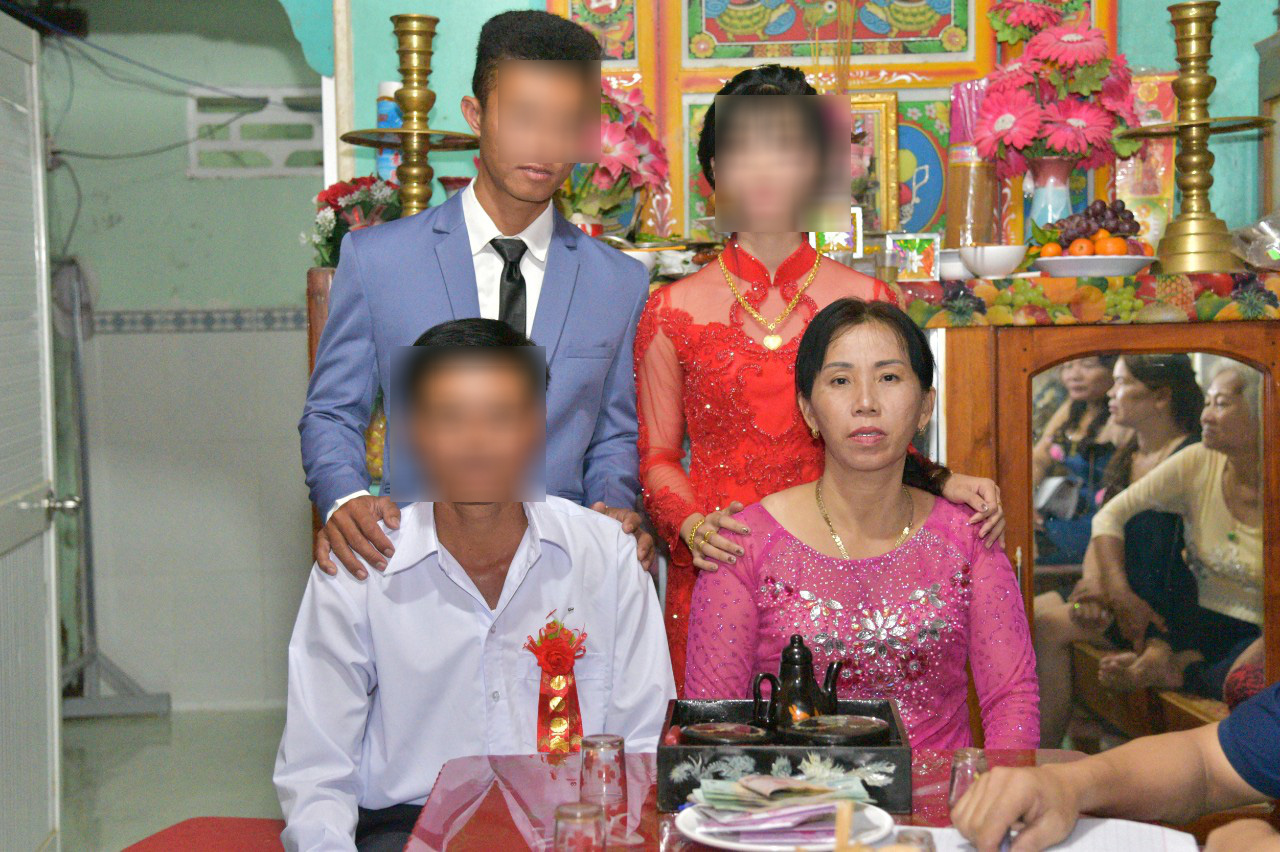 Cả xóm lo mất Tết vì vỡ hụi 7 tỉ đồng