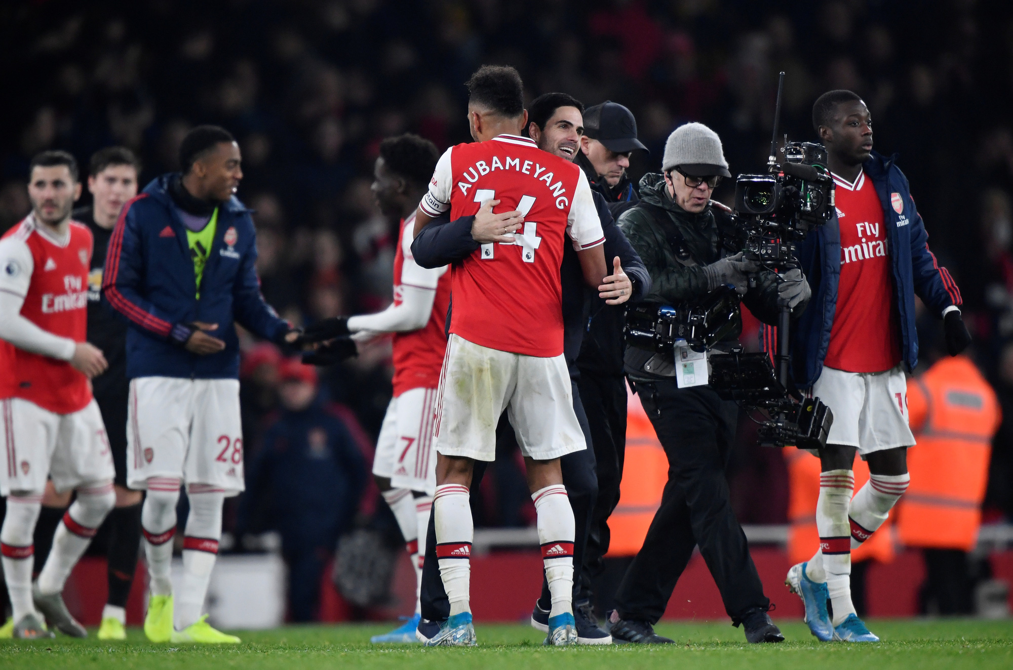 Mắc Covid-19, Arteta và Hudson-Odoi được chữa trị ra sao? - Ảnh 3.