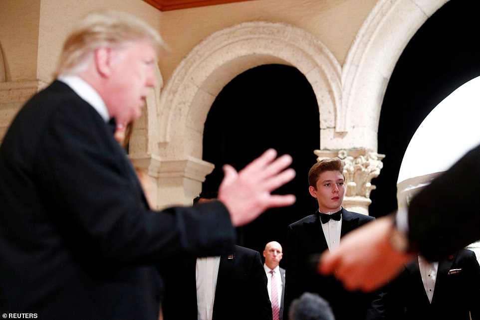 Cậu &uacute;t nh&agrave; Tổng thống Trump lịch l&atilde;m vượt trội ở tuổi 13 - Ảnh 1.