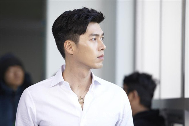 &ldquo;So&aacute;i ca Triều Ti&ecirc;n&rdquo; Hyun Bin g&acirc;y b&atilde;o mạng với g&oacute;c nghi&ecirc;ng sắc lẹm  - Ảnh 9.