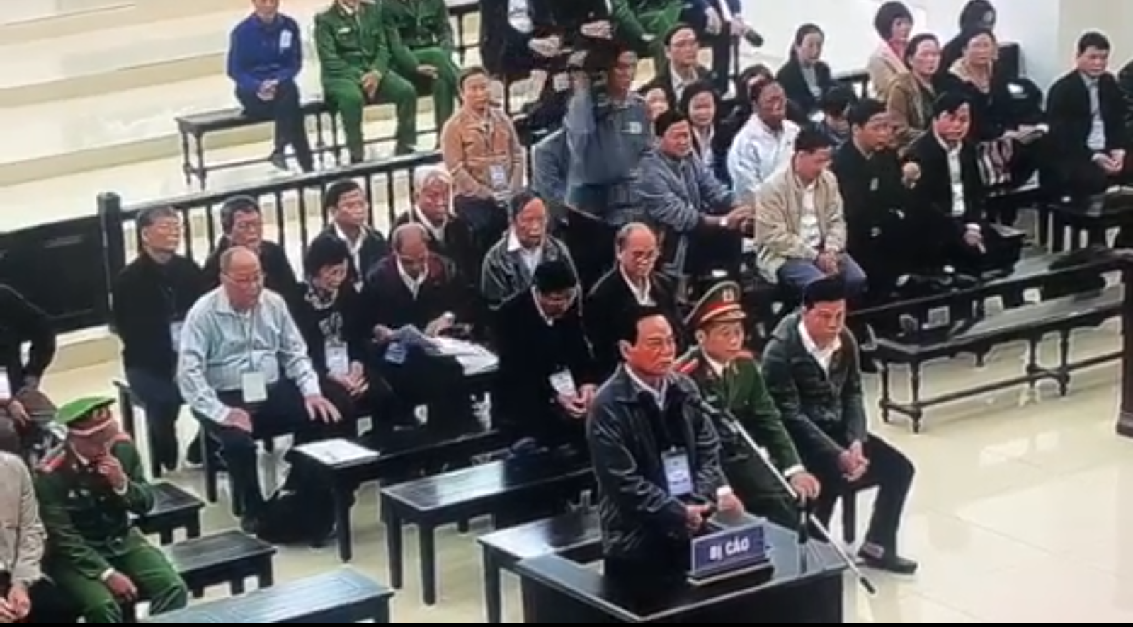 Luật sư đề nghị tòa triệu tập 2 ông Hoàng Tuấn Anh và Huỳnh Đức Thơ