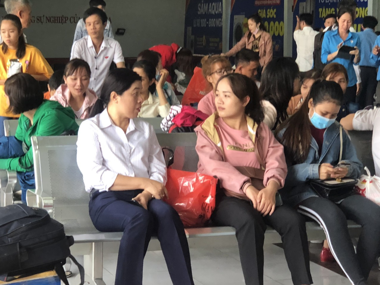 C&ocirc;ng nh&acirc;n ấm &aacute;p những ng&agrave;y gi&aacute;p Tết - Ảnh 8.