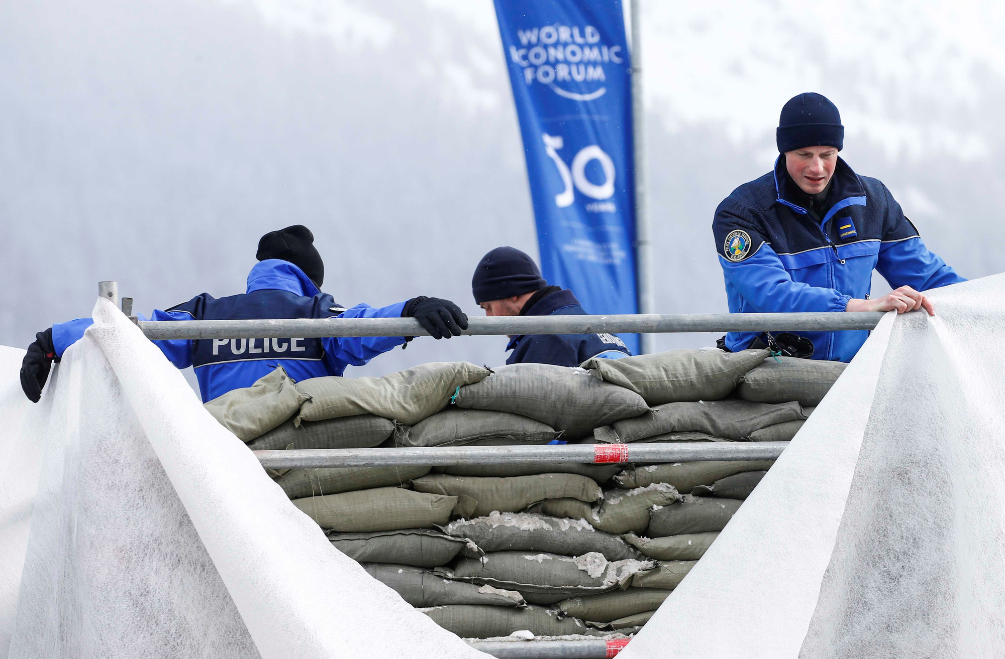 Davos mong chờ đột phá