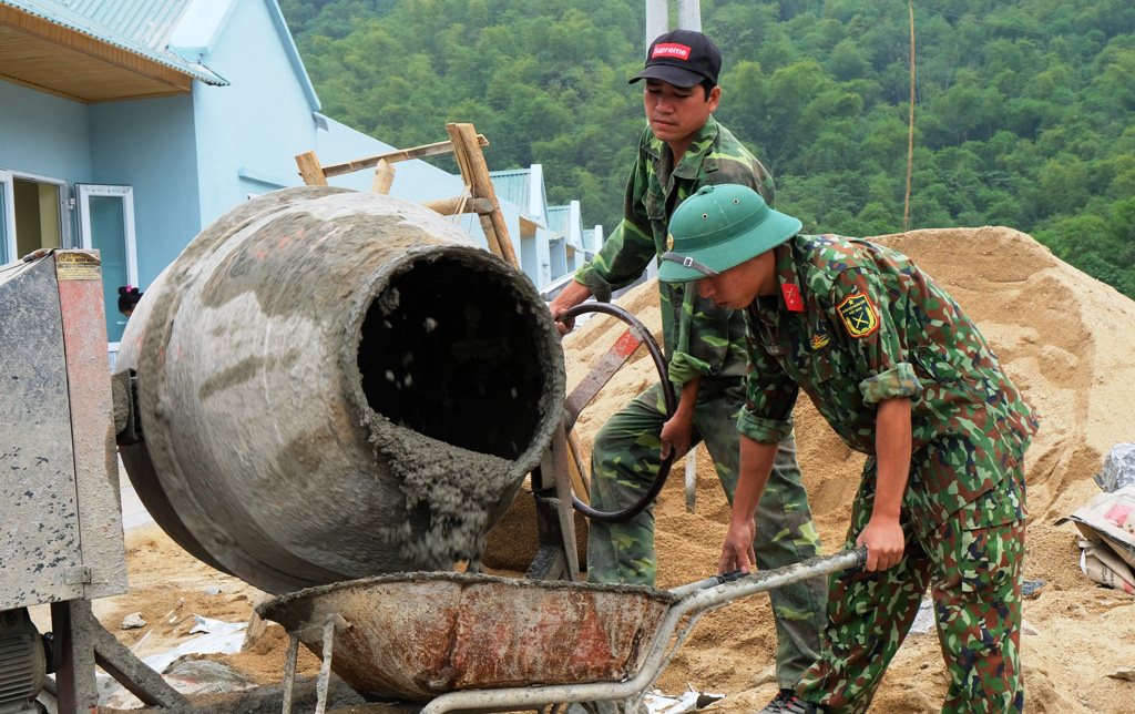 Người d&acirc;n Sa N&aacute; đ&oacute;n Tết ấm trong căn nh&agrave; mới - Ảnh 8.