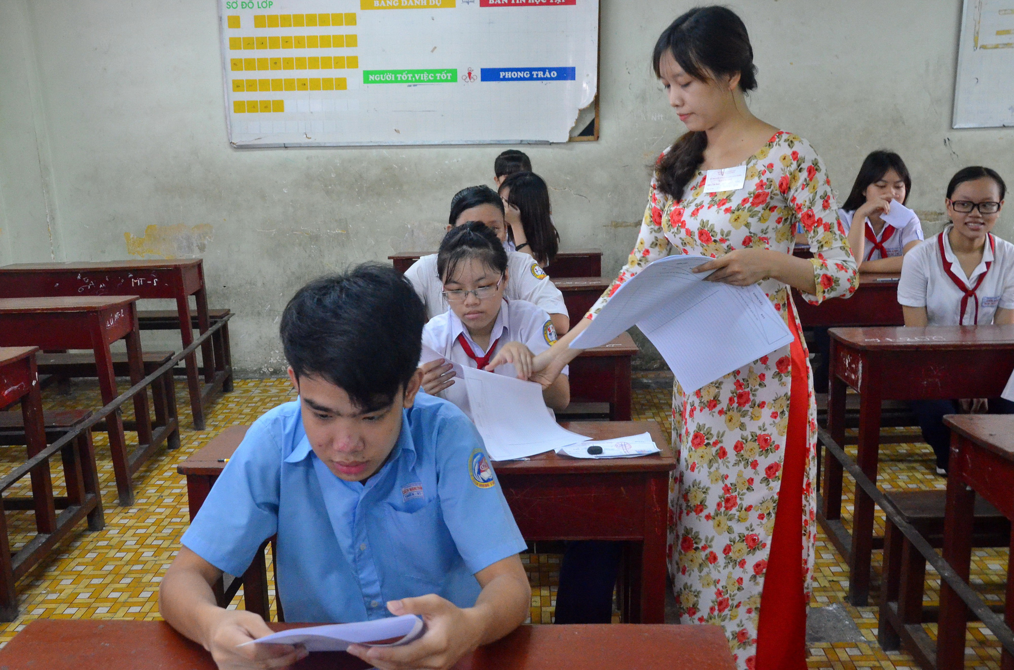 Hà Nội: Nhiều cán bộ, giáo viên các trường tư thục bị cắt, giảm lương