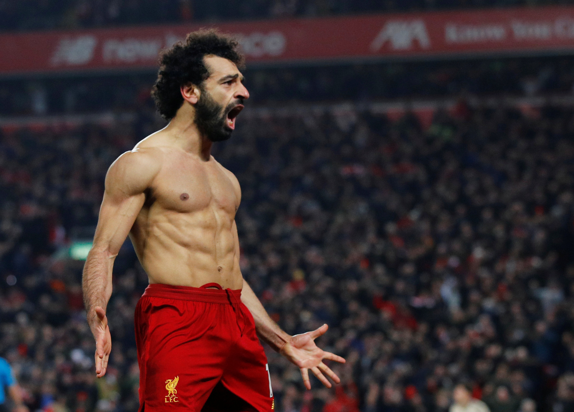 Đ&egrave; bẹp Man United, Liverpool khủng bố Ngoại hạng Anh - Ảnh 8.