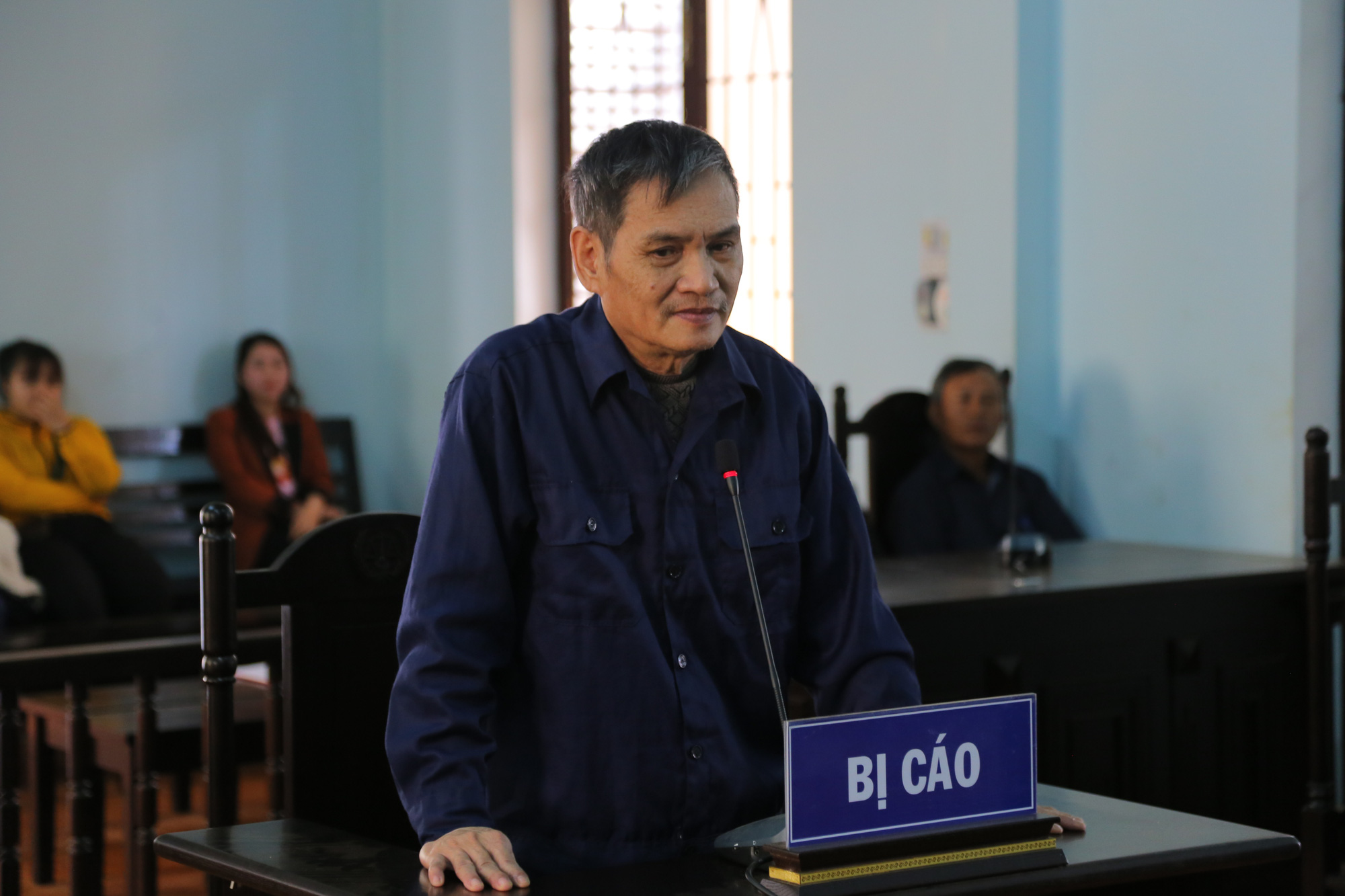 Bất ngờ trả hồ sơ vụ ông chủ bị tố hiếp dâm cô gái khuyết tật