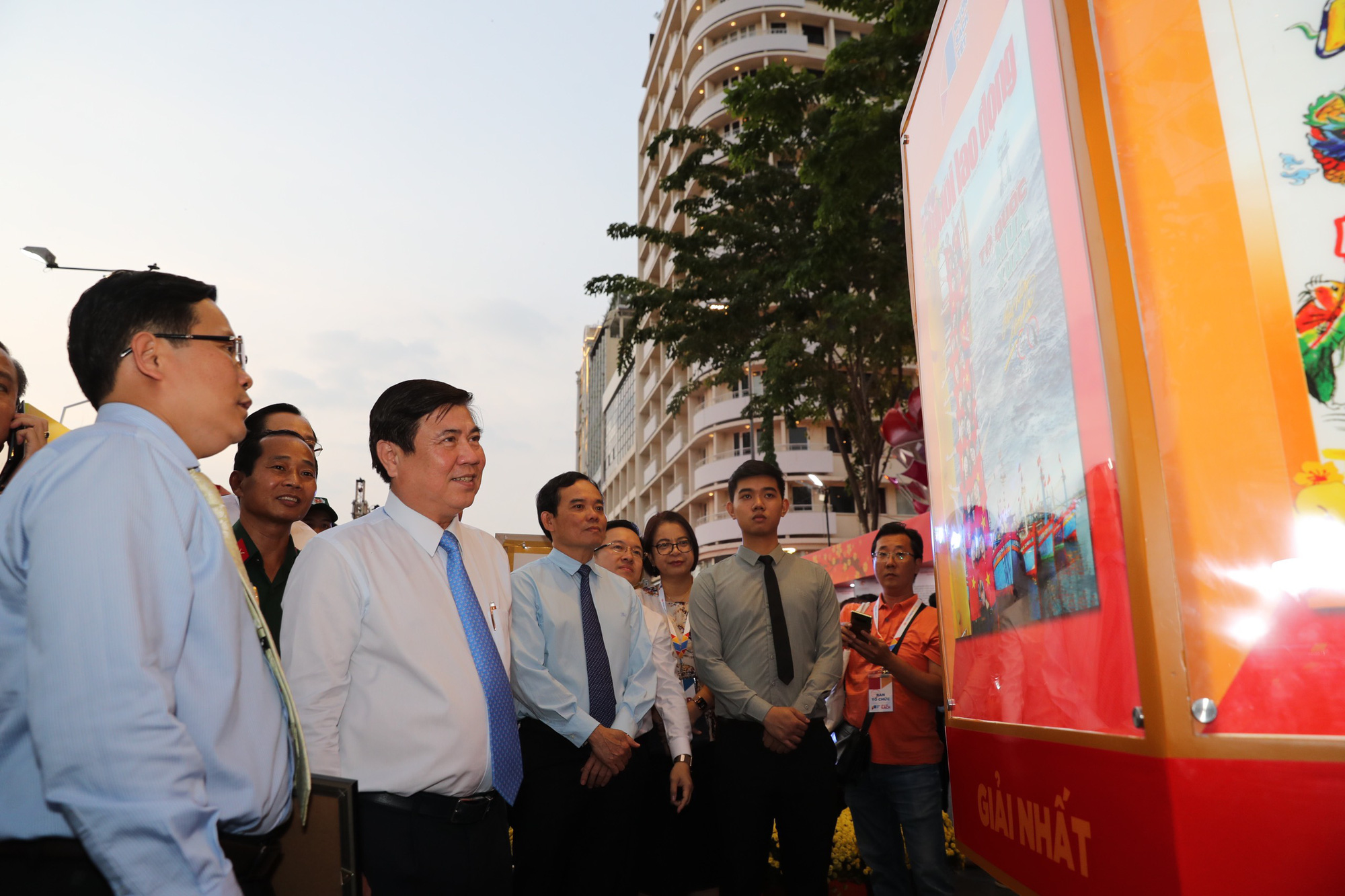 Báo Người Lao Động đoạt giải nhất bìa báo xuân đẹp và ấn tượng năm 2020