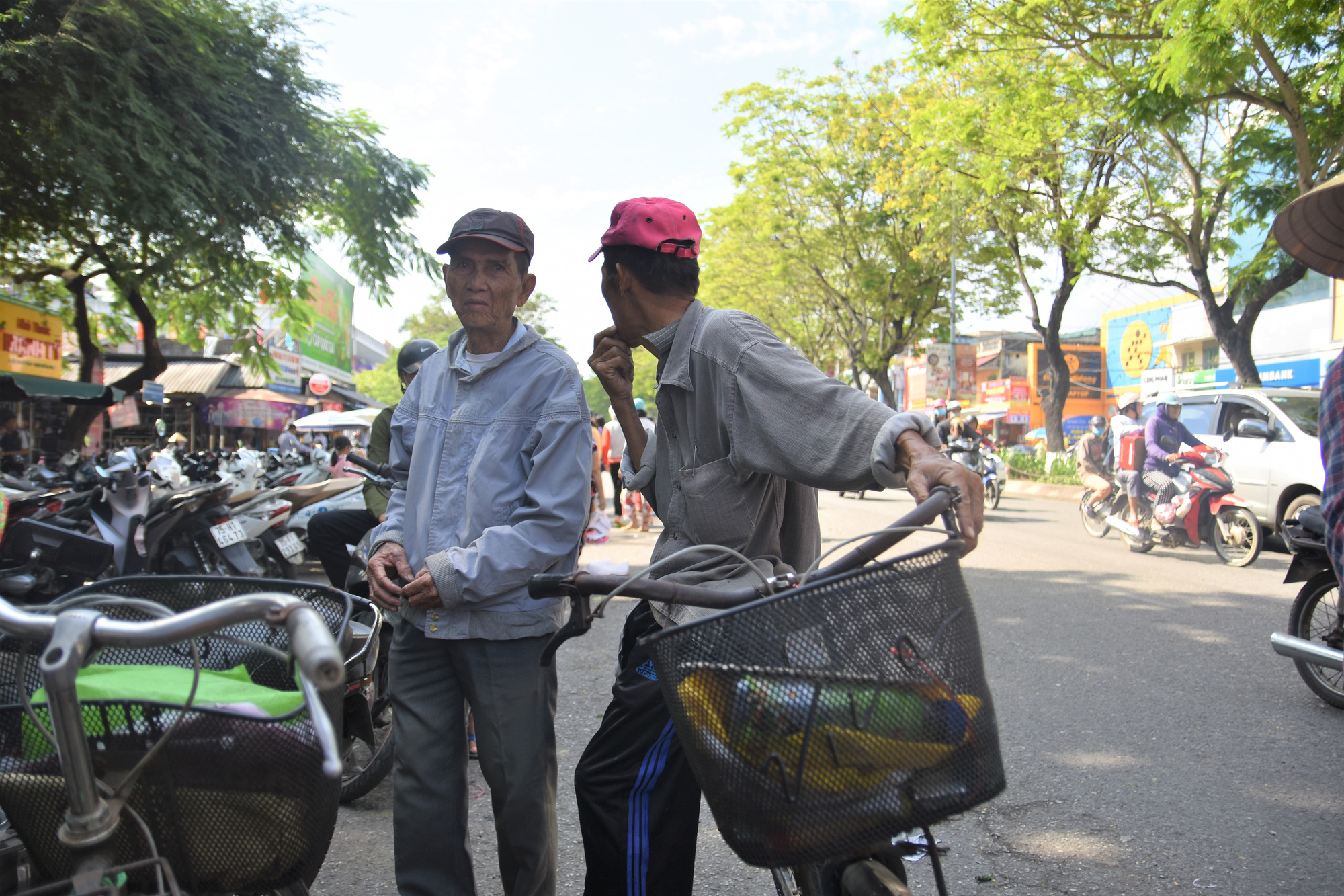 Phận đời xe đạp thồ xứ Huế - Ảnh 3.