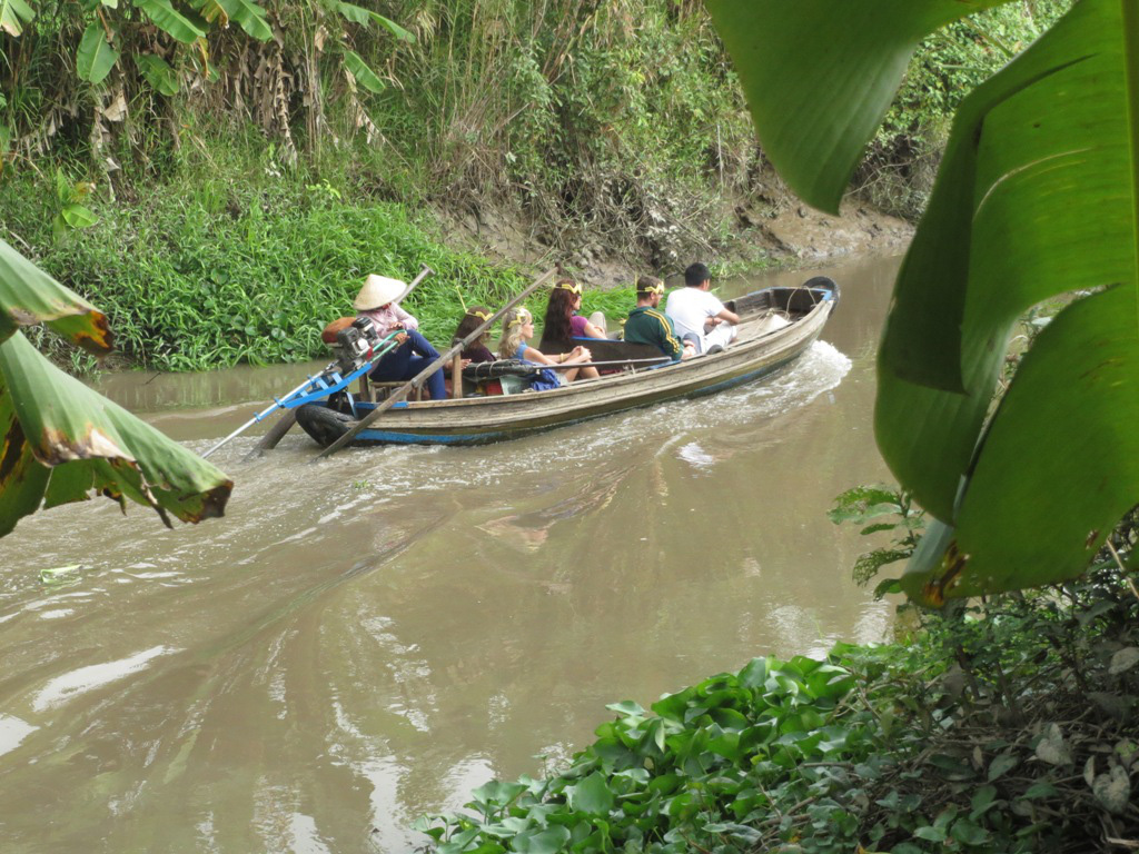 Quê hương là nơi đong đầy ký ức