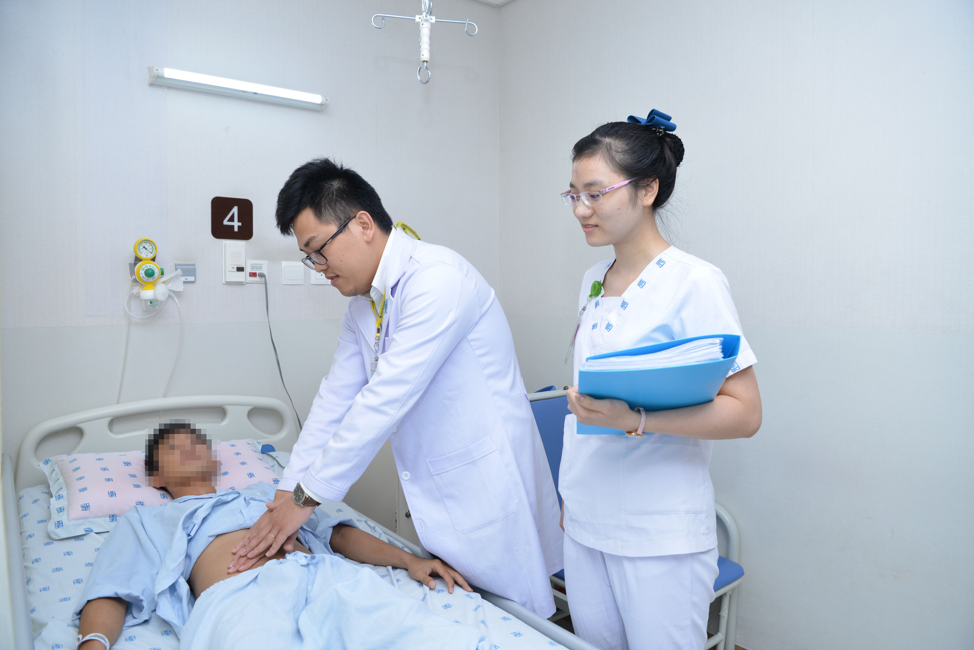 Anh nông dân trẻ với cú ngã đêm tối suýt mất thận