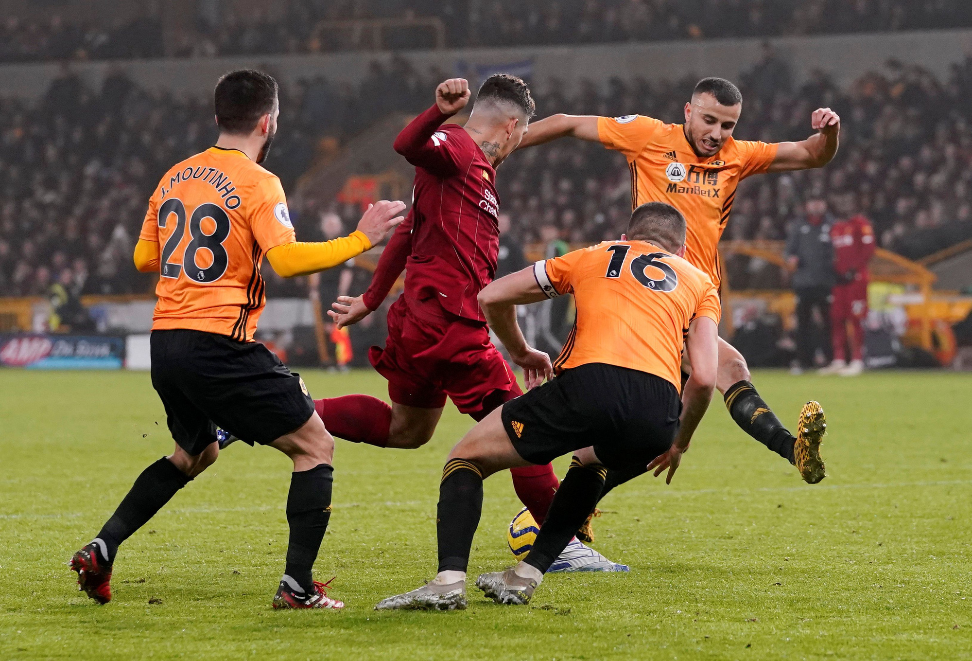 Thần t&agrave;i Firmino tỏa s&aacute;ng, Liverpool thắng nghẹt thở chủ nh&agrave; Wolverhampton - Ảnh 5.