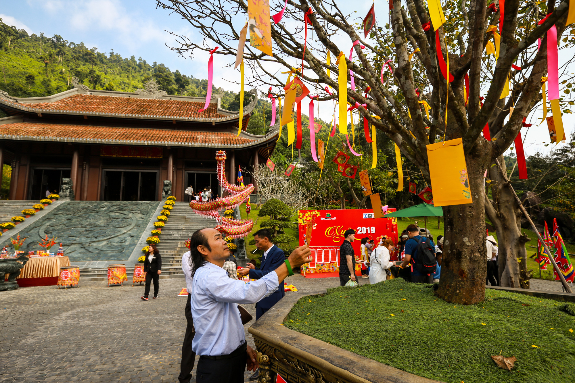 Lễ Hội Thần Tài, điểm đến hấp dẫn ngày Tết ở Đà Nẵng