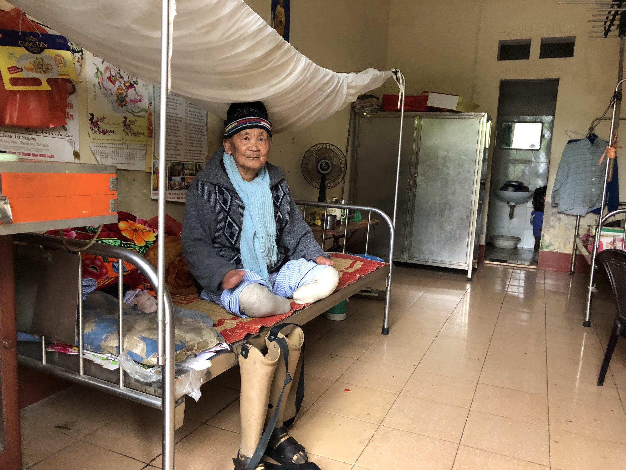 Bệnh nh&acirc;n x&oacute;m chạy thận x&uacute;c động trước sự xuất hiện bất ngờ của Ph&oacute; Thủ tướng - Ảnh 19.
