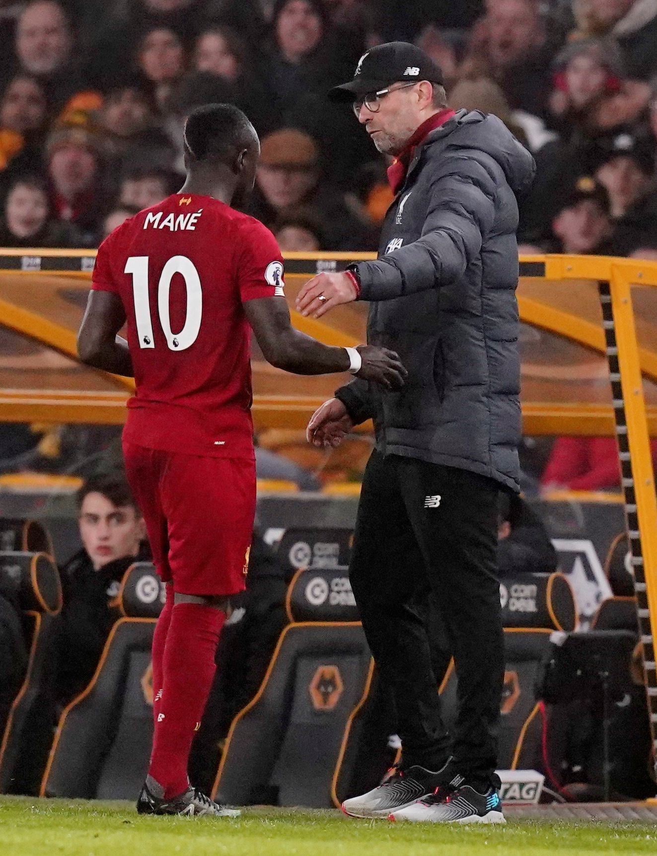Thần t&agrave;i Firmino tỏa s&aacute;ng, Liverpool thắng nghẹt thở chủ nh&agrave; Wolverhampton - Ảnh 7.