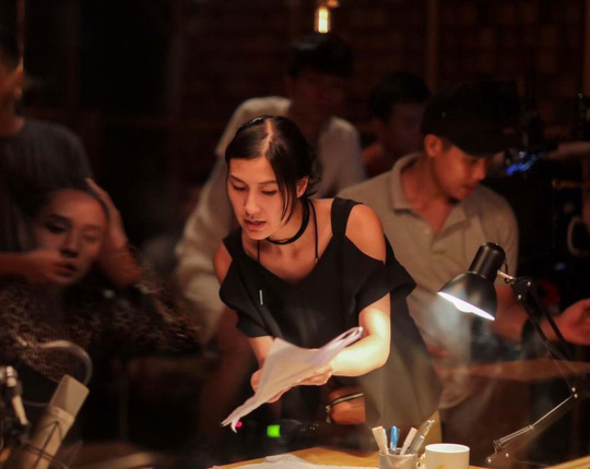 Kathy Uyên: Phụ nữ nên sống thật với bản thân
