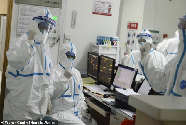 Những h&igrave;nh ảnh c&oacute; một kh&ocirc;ng hai trong t&acirc;m dịch virus Vũ H&aacute;n - Ảnh 3.