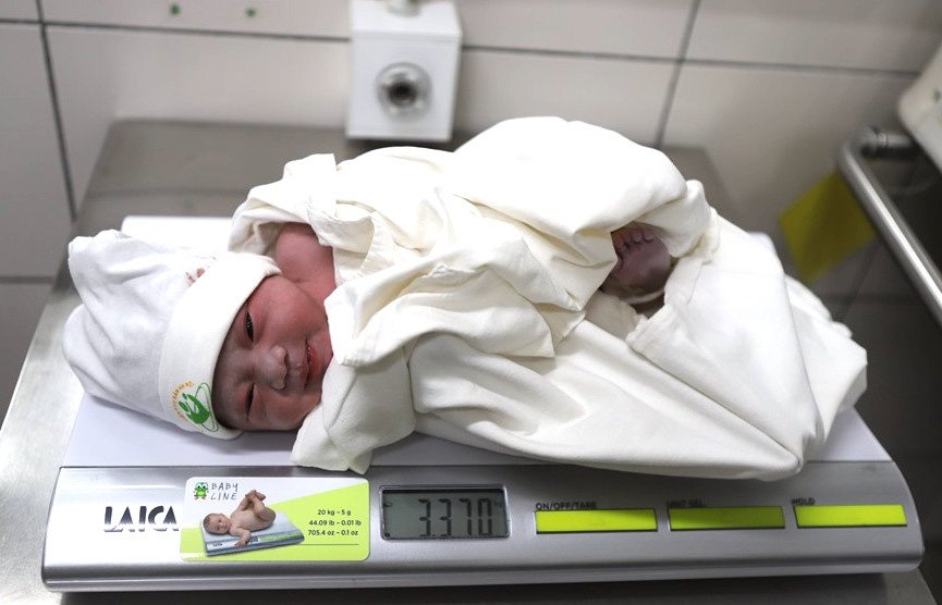 Công dân nhí nặng 3,5 kg "xông đất" Bệnh viện Phụ sản Trung ương