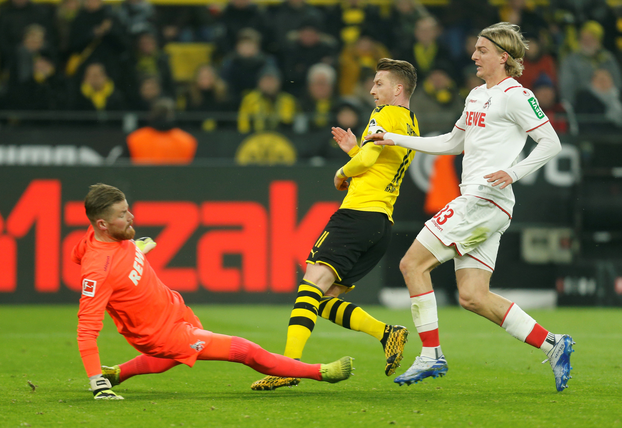 Haaland lập si&ecirc;u kỷ lục, Bundesliga kinh ho&agrave;ng với Dortmund - Ảnh 4.
