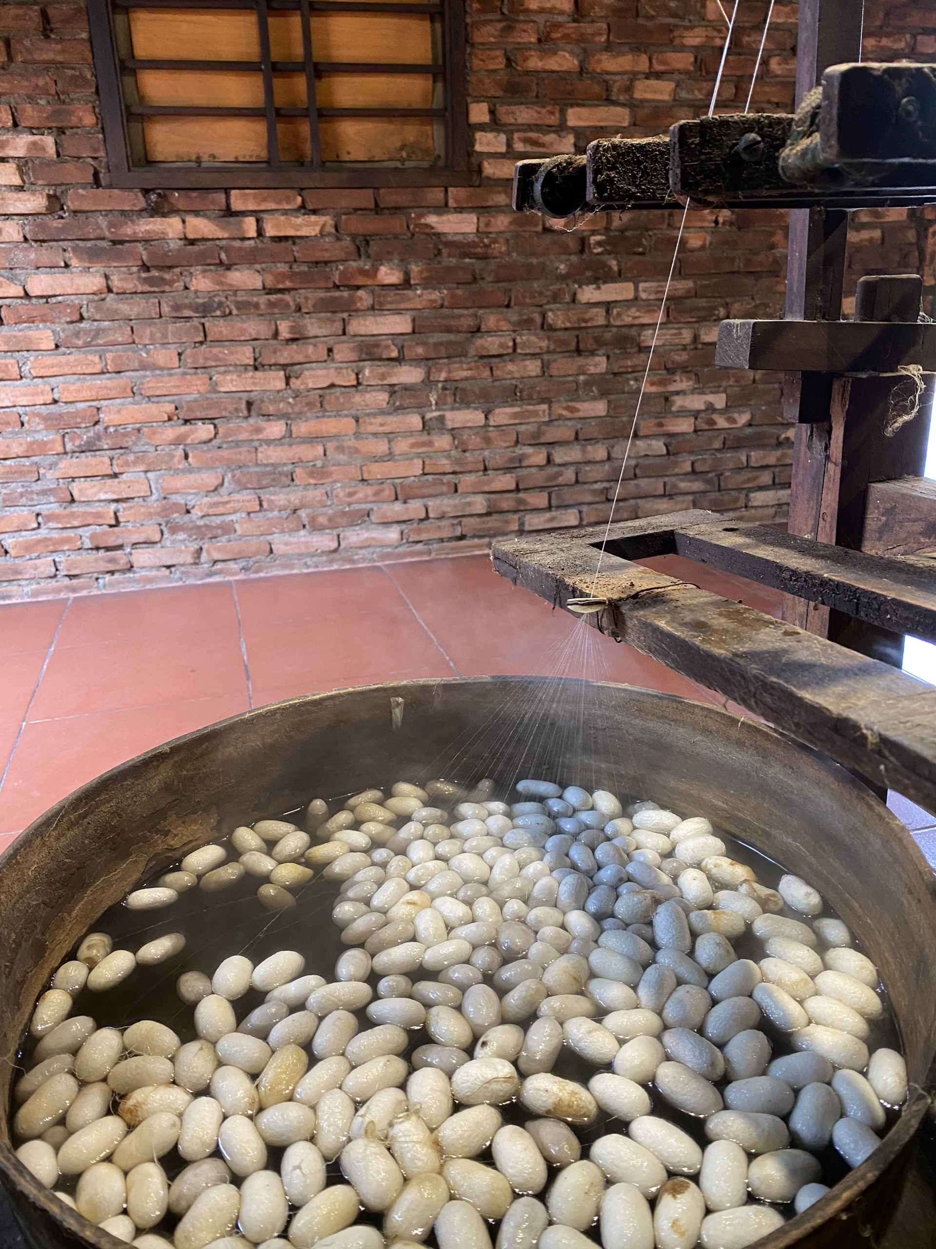 Check-in làng lụa, quá đã! - Ảnh 7.