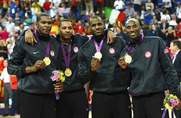 Huyền thoại bóng rổ Kobe Bryant tử nạn máy bay - Ảnh 3.
