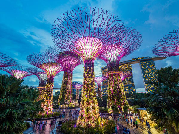 Qu&aacute; khứ kh&ocirc;ng xu d&iacute;nh t&uacute;i của tỷ ph&uacute; lẩu gi&agrave;u nhất Singapore - Ảnh 15.
