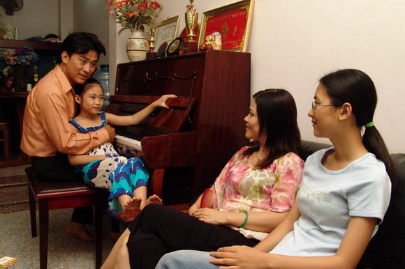 NSND Tạ Minh Tâm: Tuổi Tý 60 vẫn còn sung - Ảnh 5.