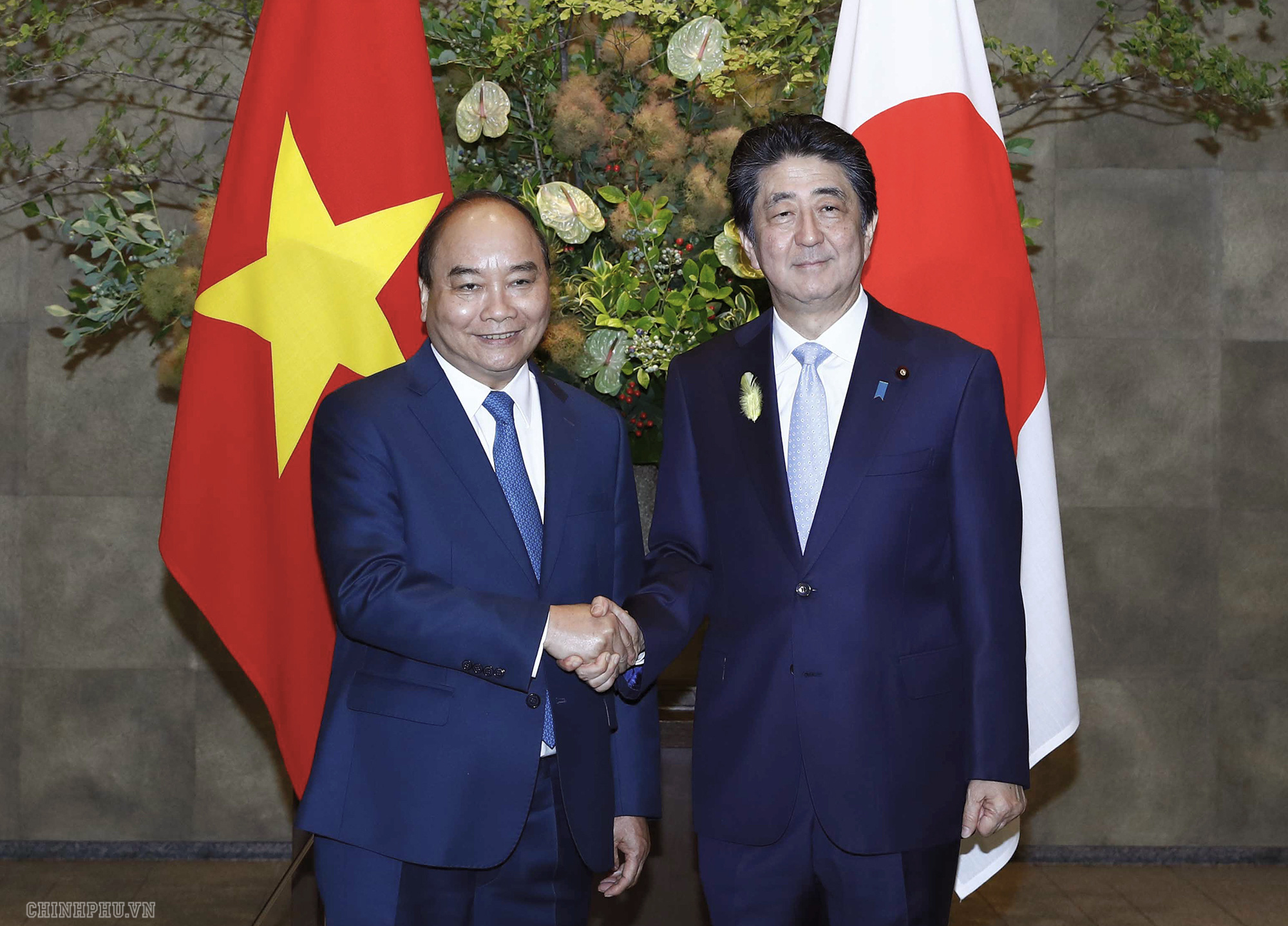 Việt Nam v&agrave; những c&aacute;i bắt tay đ&aacute;ng nhớ năm 2019 - Ảnh 8.